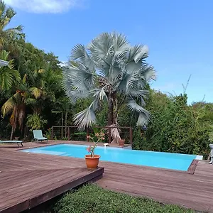  Villa Akaz